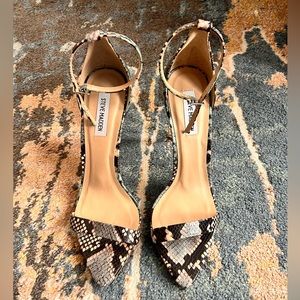 SM Open Toe Pointed Toe Snake Snakeprint Stiletto Ankle Strap Heels NEW